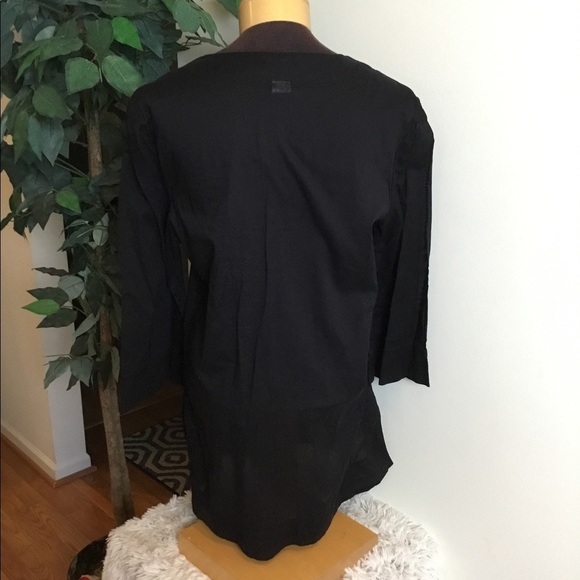 Kenneth Cole XL black v neck with sequins - Picture 2 of 16